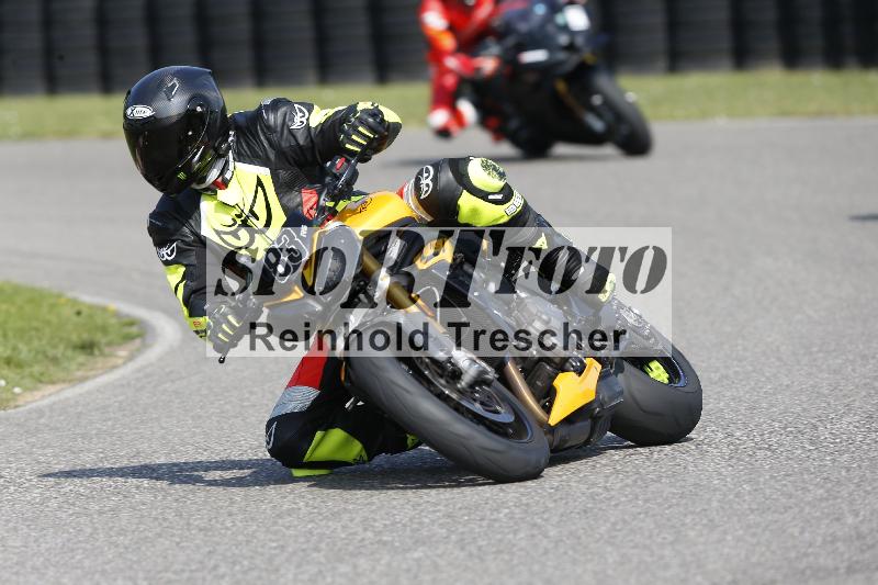 /45 10.08.2025 Plüss Moto Sport ADR/Freies Fahren/83
